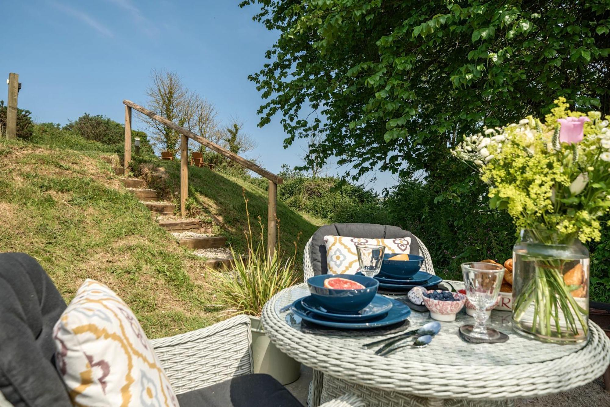 Вилла The Treehouse At Salcombe Farm Экстерьер фото